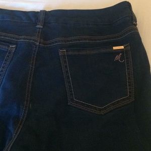 Melissa McCarthy Seven7 Stretchy Pencil Jeans